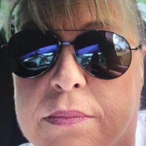 Meet your Posher, Tracy